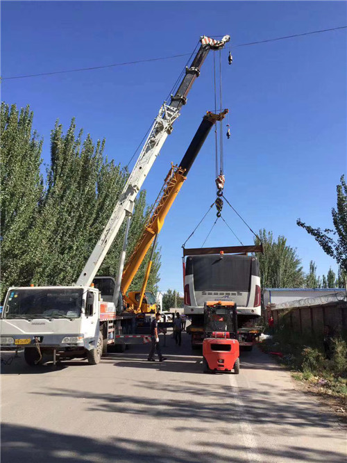 柳林县港口集装箱搬运案例